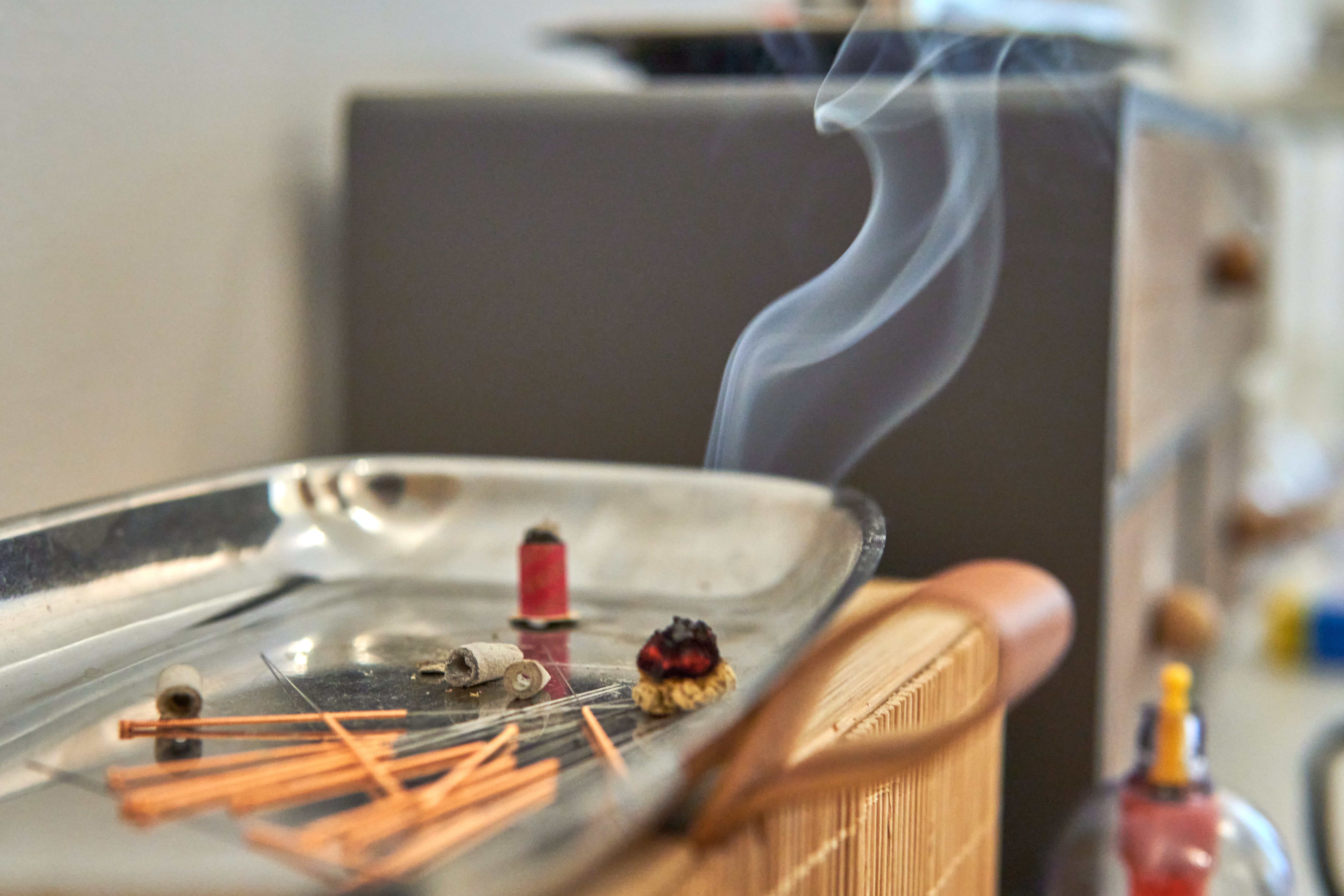 acupuncture-equipment-with-burning-moxa-and-smoke-2026-01-06-09-16-41-utc